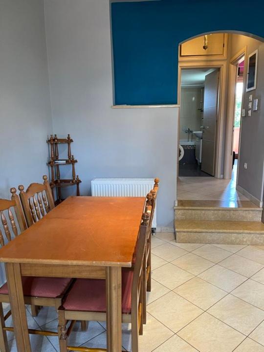 Kampos Apartment Хиос Екстериор снимка