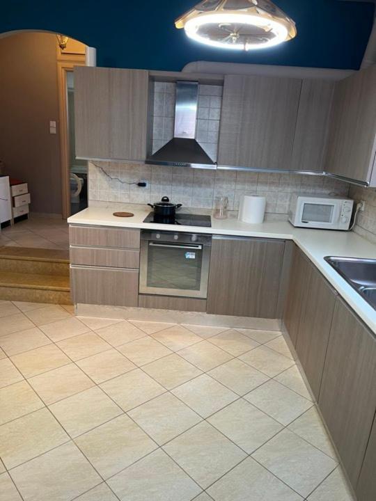 Kampos Apartment Хиос Екстериор снимка