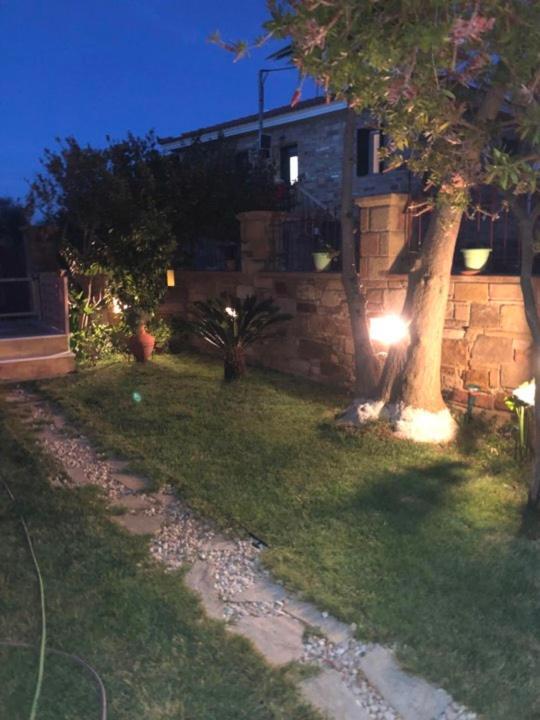 Kampos Apartment Хиос Екстериор снимка